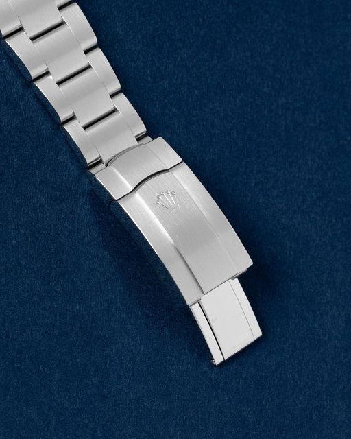 Rolex Oyster Perpetual 126000 Image 3